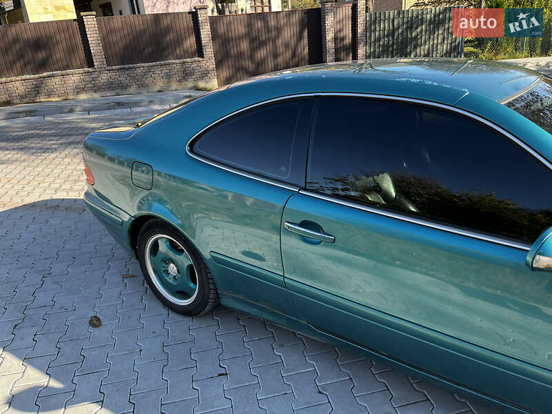 Купе Mercedes-Benz CLK-Class 1999 в Львове