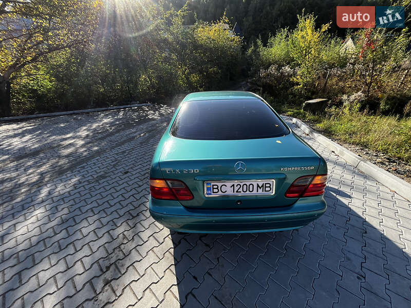 Купе Mercedes-Benz CLK-Class 1999 в Львове