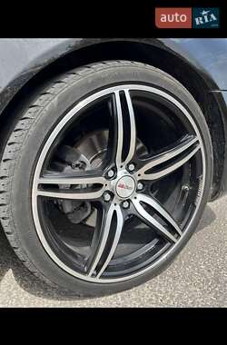 Кабриолет Mercedes-Benz CLK-Class 2004 в 