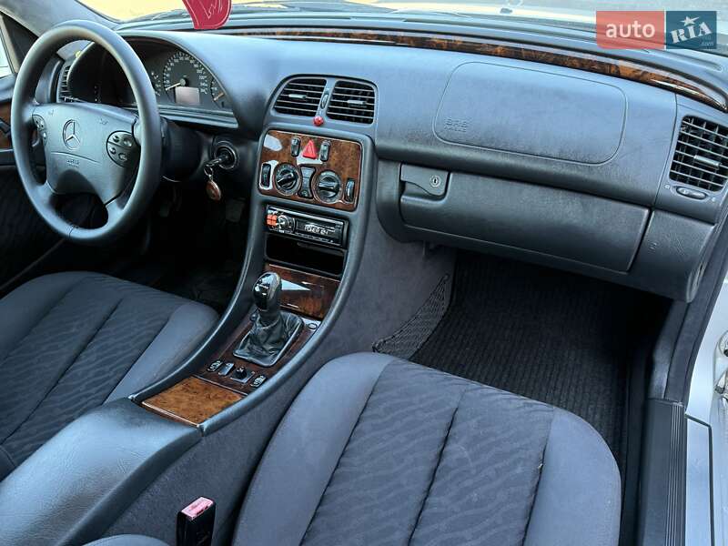 Купе Mercedes-Benz CLK-Class 2000 в Борисполе