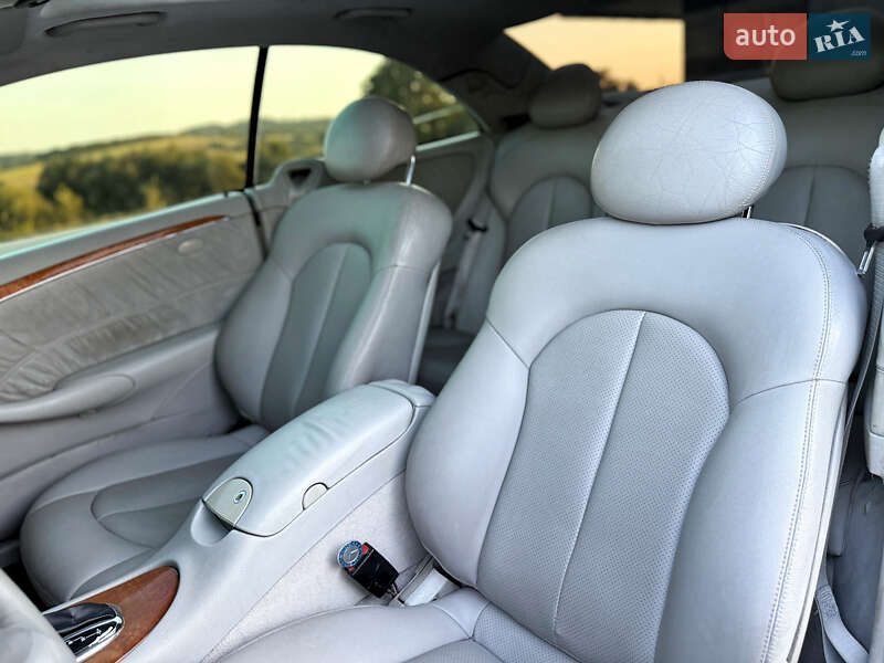 Купе Mercedes-Benz CLK-Class 2002 в Черновцах