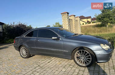 Купе Mercedes-Benz CLK-Class 2003 в 