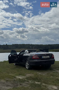 Кабриолет Mercedes-Benz CLK-Class 2003 в 
