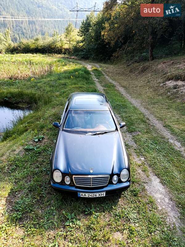 Mercedes-Benz CLK-Class 1998
