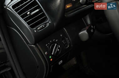Купе Mercedes-Benz CLK-Class 2001 в 