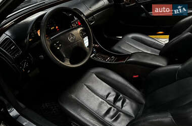 Купе Mercedes-Benz CLK-Class 2001 в 