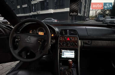 Купе Mercedes-Benz CLK-Class 2001 в 