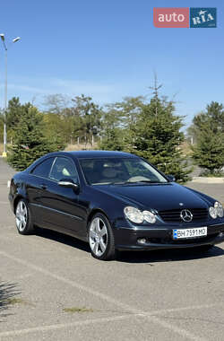 Купе Mercedes-Benz CLK-Class 2003 в 