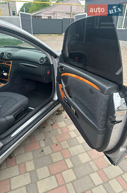 Купе Mercedes-Benz CLK-Class 2002 в 