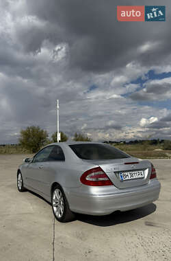 Купе Mercedes-Benz CLK-Class 2002 в 