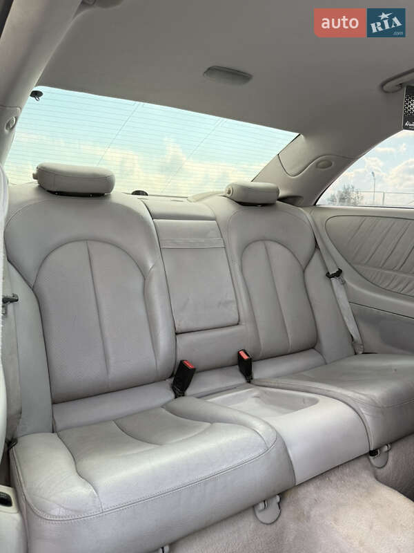Купе Mercedes-Benz CLK-Class 2002 в Ізмаїлі