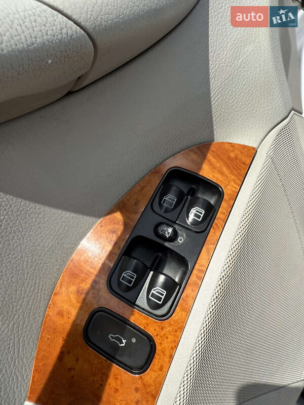 Купе Mercedes-Benz CLK-Class 2002 в Ізмаїлі