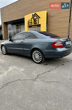 Купе Mercedes-Benz CLK-Class 2003 в 