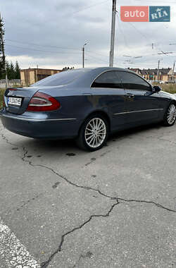 Купе Mercedes-Benz CLK-Class 2003 в 