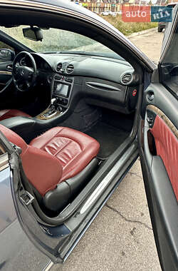 Купе Mercedes-Benz CLK-Class 2003 в 