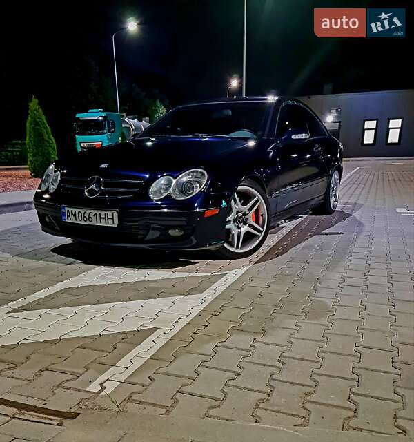 Купе Mercedes-Benz CLK-Class 2003 в 