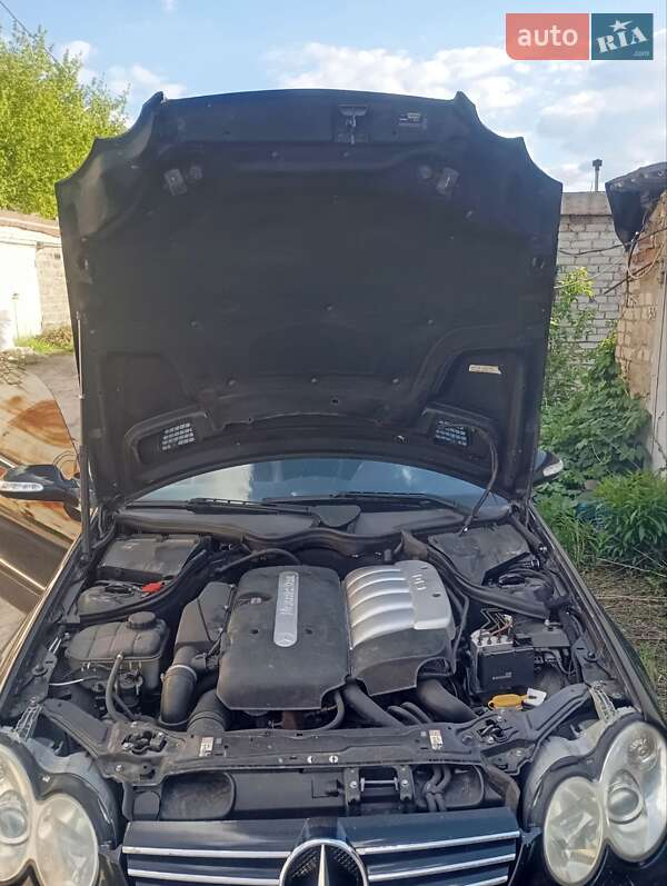 Купе Mercedes-Benz CLK-Class 2003 в 