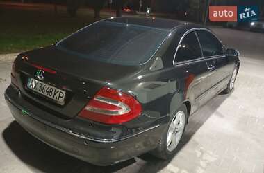 Купе Mercedes-Benz CLK-Class 2003 в 