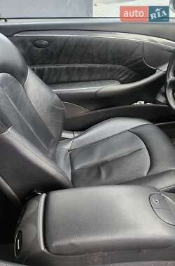 Купе Mercedes-Benz CLK-Class 2004 в 