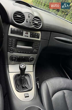 Купе Mercedes-Benz CLK-Class 2007 в 
