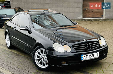 Купе Mercedes-Benz CLK-Class 2003 в 