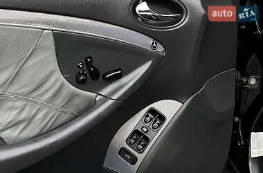 Купе Mercedes-Benz CLK-Class 2003 в 
