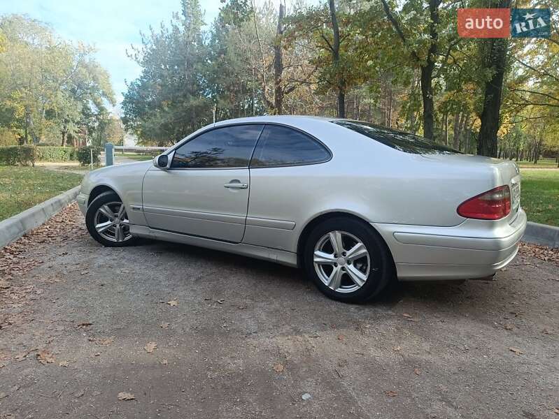 Купе Mercedes-Benz CLK-Class 2000 в Запоріжжі