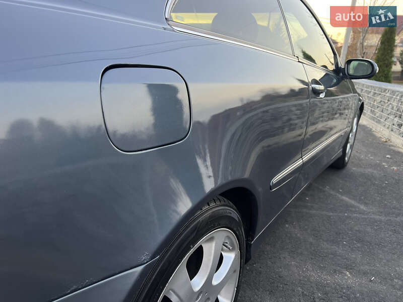 Купе Mercedes-Benz CLK-Class 2002 в Львові