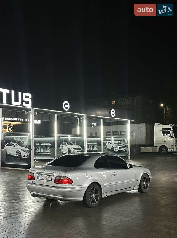 Купе Mercedes-Benz CLK-Class 2001 в Ровно