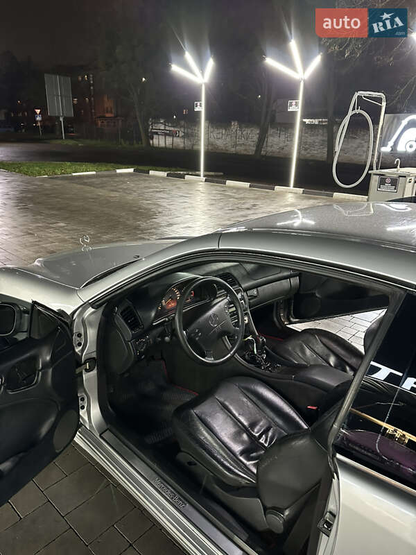 Купе Mercedes-Benz CLK-Class 2001 в Ровно