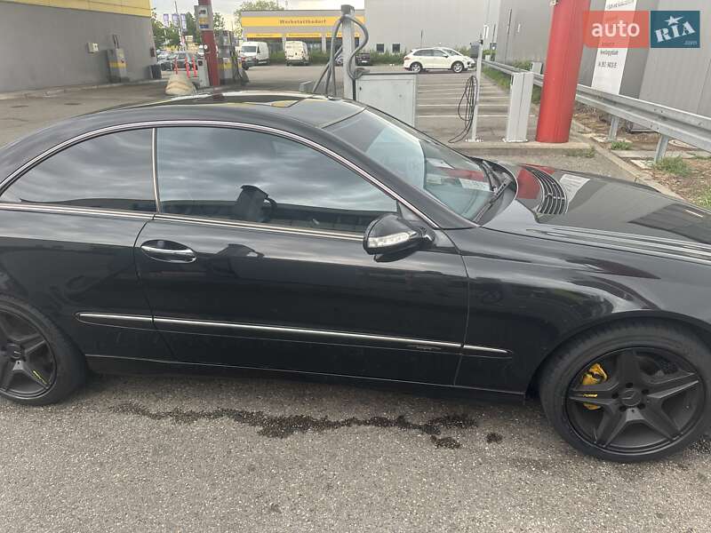 Купе Mercedes-Benz CLK-Class 2002 в Днепре