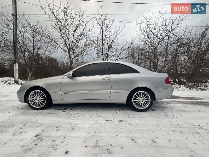 Купе Mercedes-Benz CLK-Class 2002 в Яворові