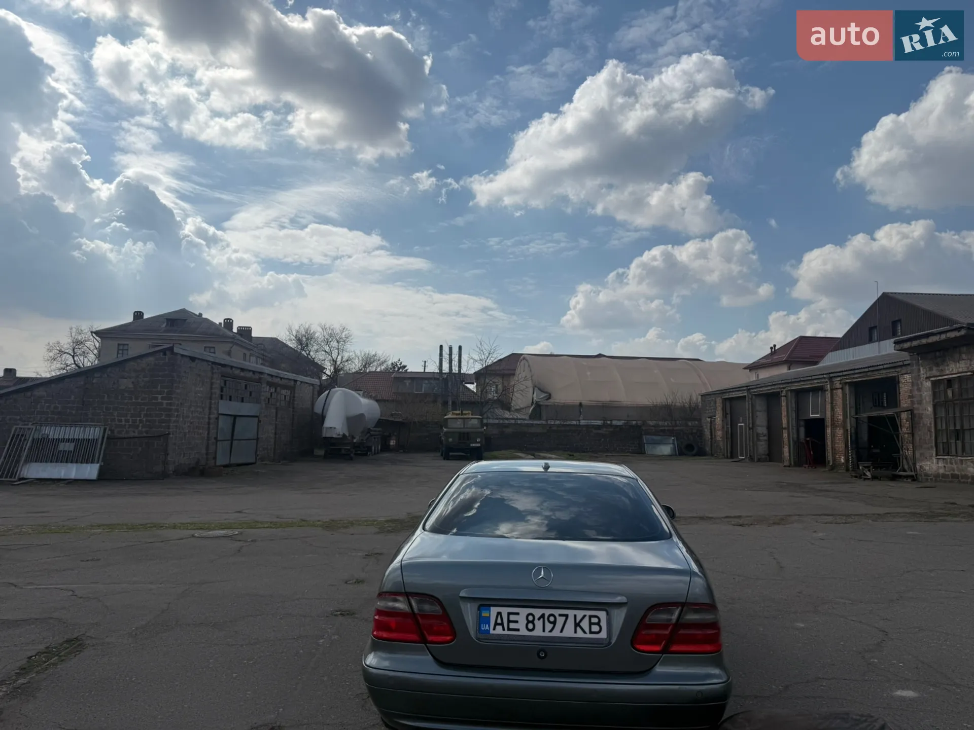 Mercedes-Benz CLK-Class 1998 VIN WDB2083651F044572 фото оголошення 5 з 9