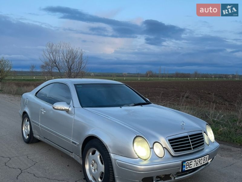 Mercedes-Benz CLK-Class 2000