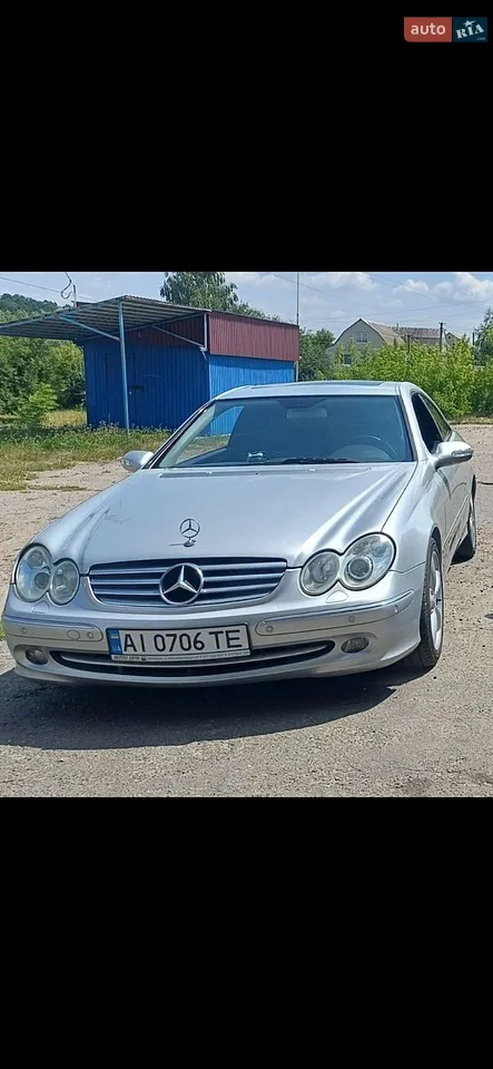 Mercedes-Benz CLK-Class 2002