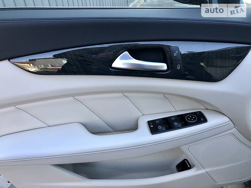 Седан Mercedes-Benz CLS-Class 2015 в Києві фото 36 Седан Mercedes-Benz CLS-Class 2015 в Києві