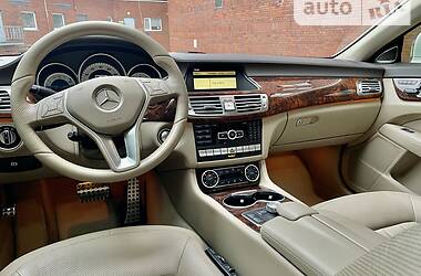 Седан Mercedes-Benz CLS-Class 2012 в Днепре