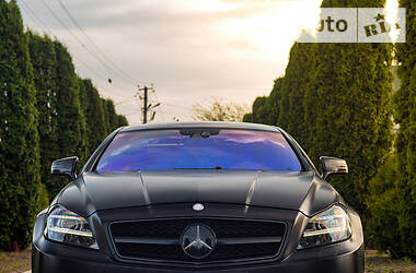 Купе Mercedes-Benz CLS-Class 2012 в 