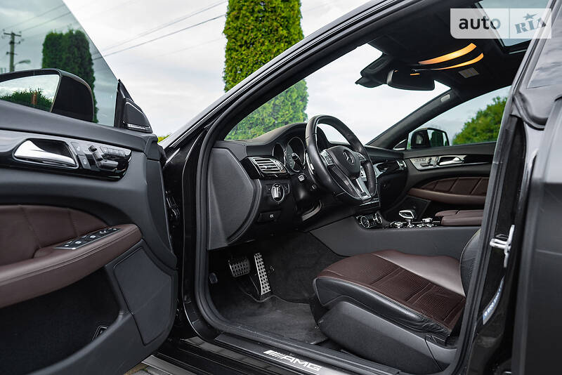 Купе Mercedes-Benz CLS-Class 2012 в Черновцах