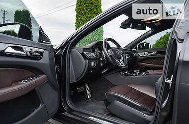 Купе Mercedes-Benz CLS-Class 2012 в 