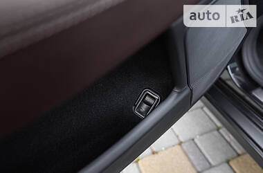 Купе Mercedes-Benz CLS-Class 2012 в 