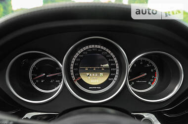 Купе Mercedes-Benz CLS-Class 2012 в 