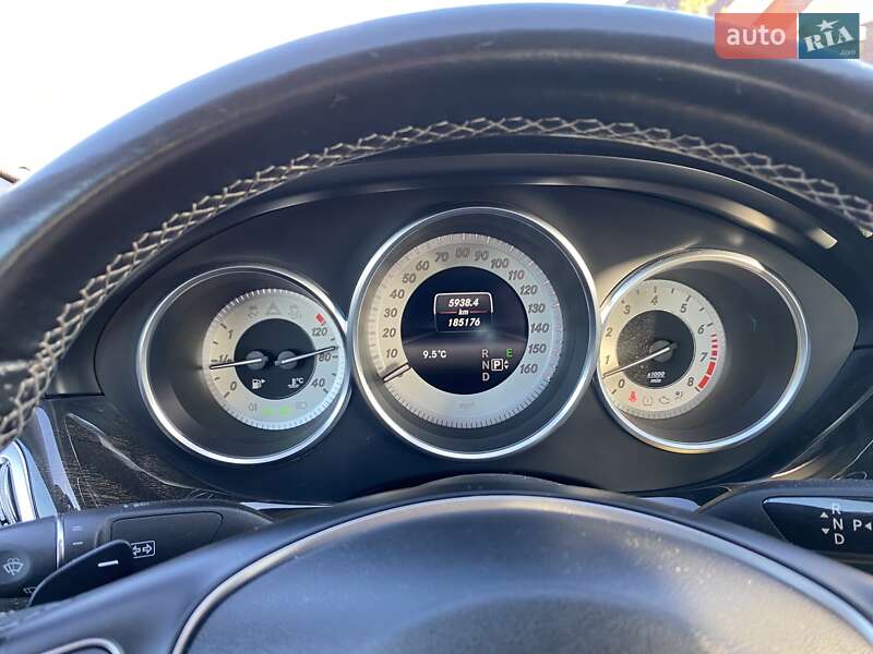 Седан Mercedes-Benz CLS-Class 2015 в Львові