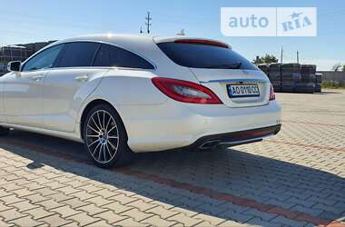 Універсал Mercedes-Benz CLS-Class 2012 в 