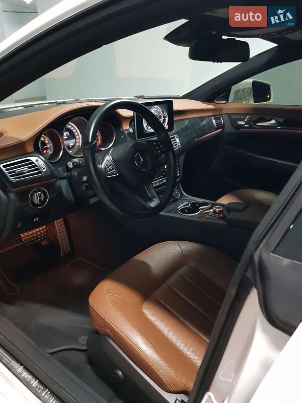 Седан Mercedes-Benz CLS-Class 2016 в Кременчуге