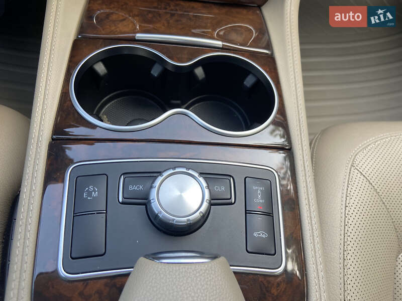 Седан Mercedes-Benz CLS-Class 2012 в Львове