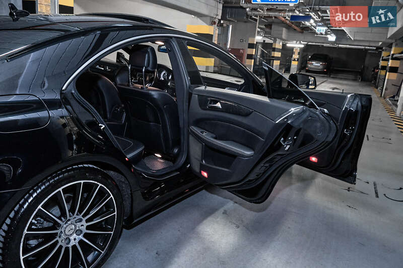 Седан Mercedes-Benz CLS-Class 2015 в Львові