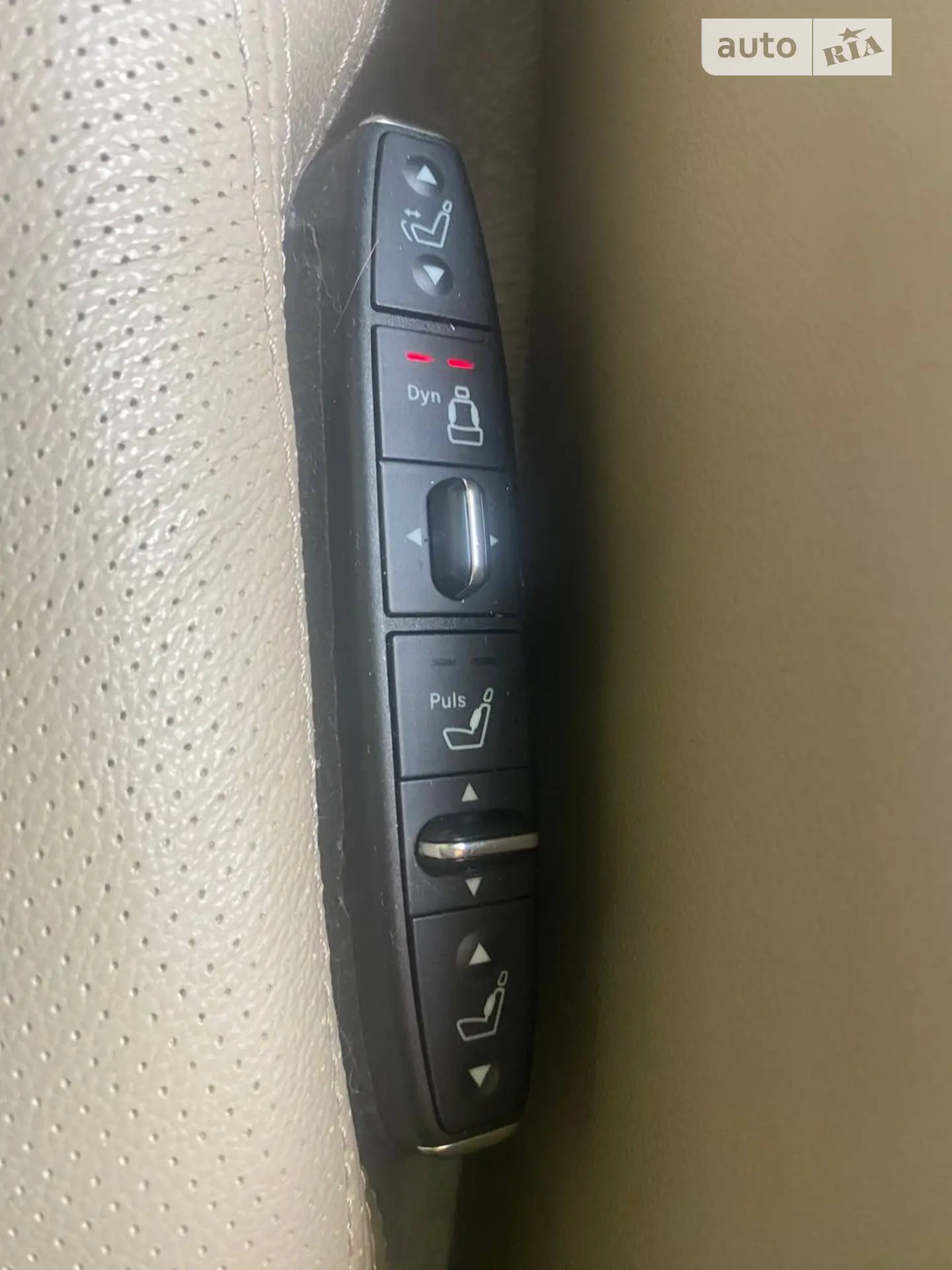 2012 Mercedes-Benz CLS-klasse - мініатюра 38