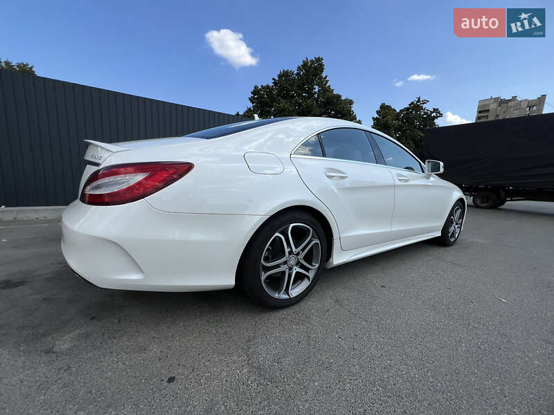 Седан Mercedes-Benz CLS-Class 2015 в Киеве фото 14 Седан Mercedes-Benz CLS-Class 2015 в Киеве