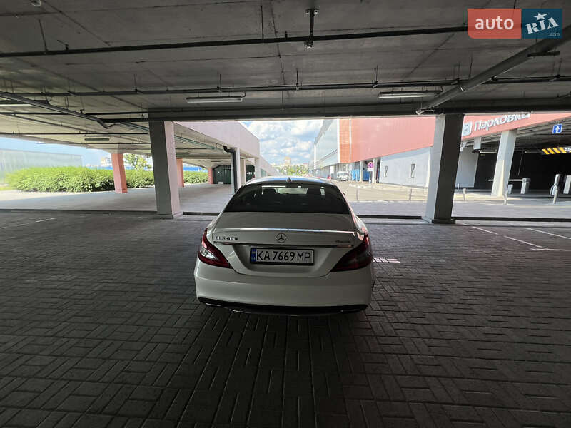 Седан Mercedes-Benz CLS-Class 2015 в Киеве фото 20 Седан Mercedes-Benz CLS-Class 2015 в Киеве